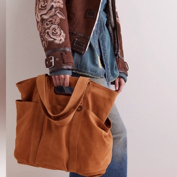 Free People Cognac Suede Caravan Tote ❤️ NWT charms not included - Picture 8 of 8